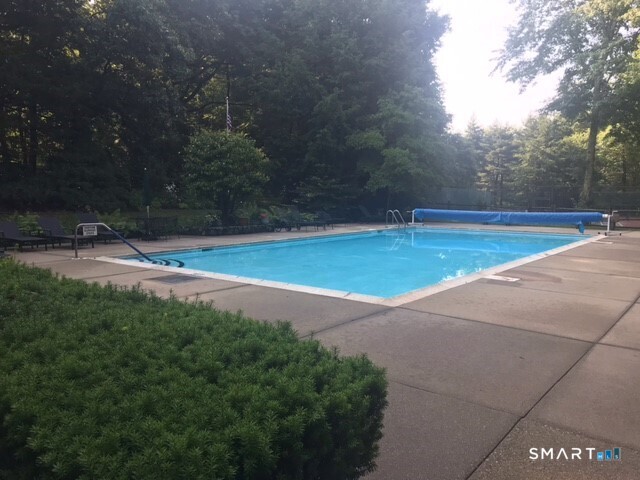 24-B Heritage Crest Southbury CT 06488