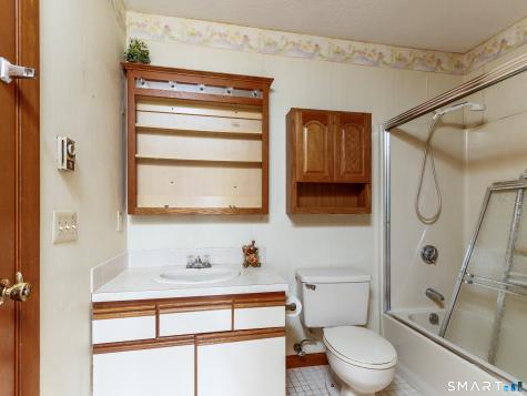 9 Sandy Brook Road Clinton CT 06413