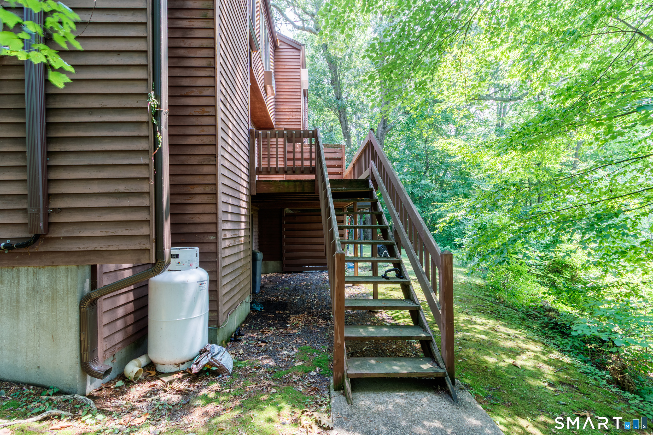 9 Sandy Brook Road Clinton CT 06413