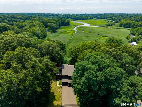 9 Sandy Brook Road Clinton CT 06413