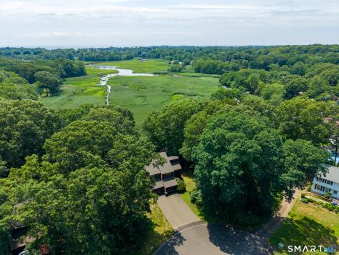 9 Sandy Brook Road Clinton CT 06413