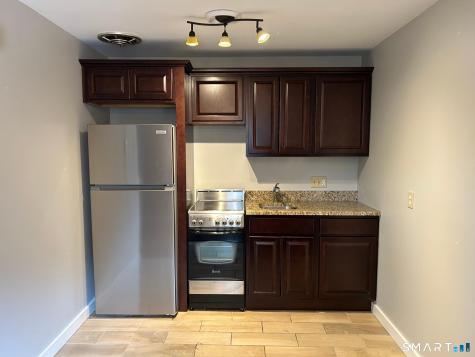 391 Main Street Deep River CT 06417