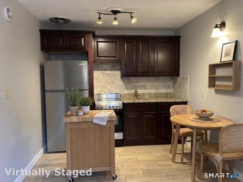 391 Main Street Deep River CT 06417