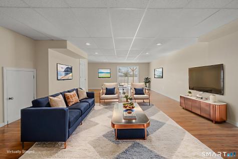 15 Freedom Way East Lyme CT 06357