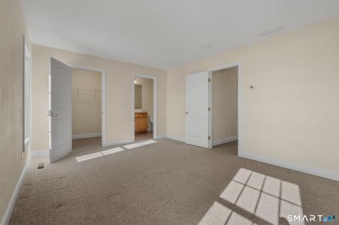 15 Freedom Way East Lyme CT 06357