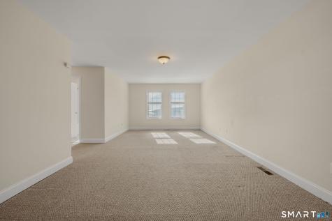 15 Freedom Way East Lyme CT 06357