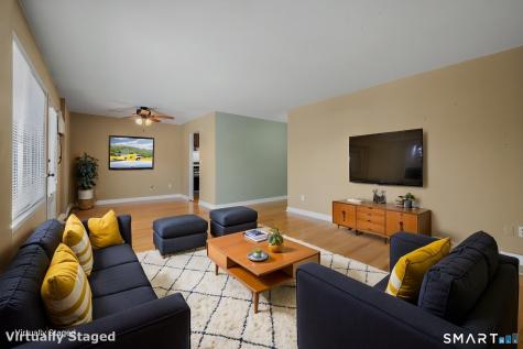 280 Gardner Avenue New London CT 06320