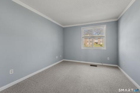 280 Gardner Avenue New London CT 06320