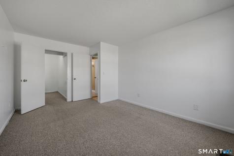 280 Gardner Avenue New London CT 06320