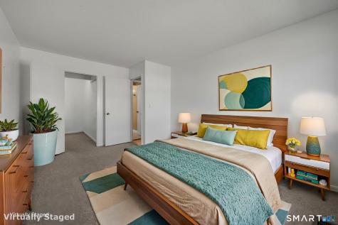 280 Gardner Avenue New London CT 06320
