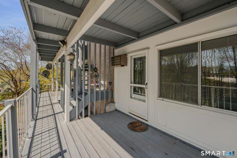 280 Gardner Avenue New London CT 06320