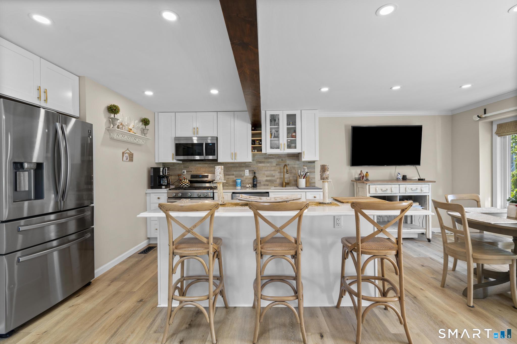 81 Sandpiper Crescent Milford CT 06460