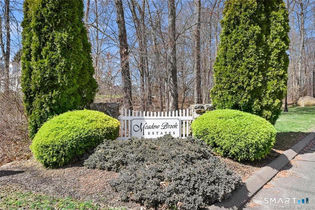 107 Meadow Brook Road Oxford CT 06478
