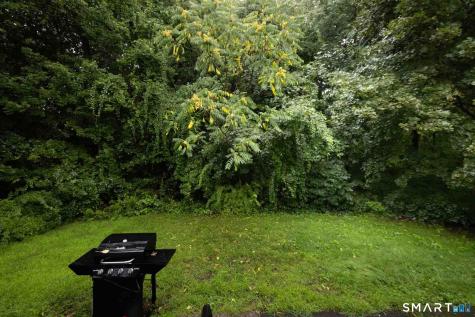 86 Oak Ridge Drive New Haven CT 06513