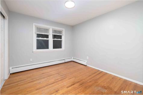 86 Oak Ridge Drive New Haven CT 06513