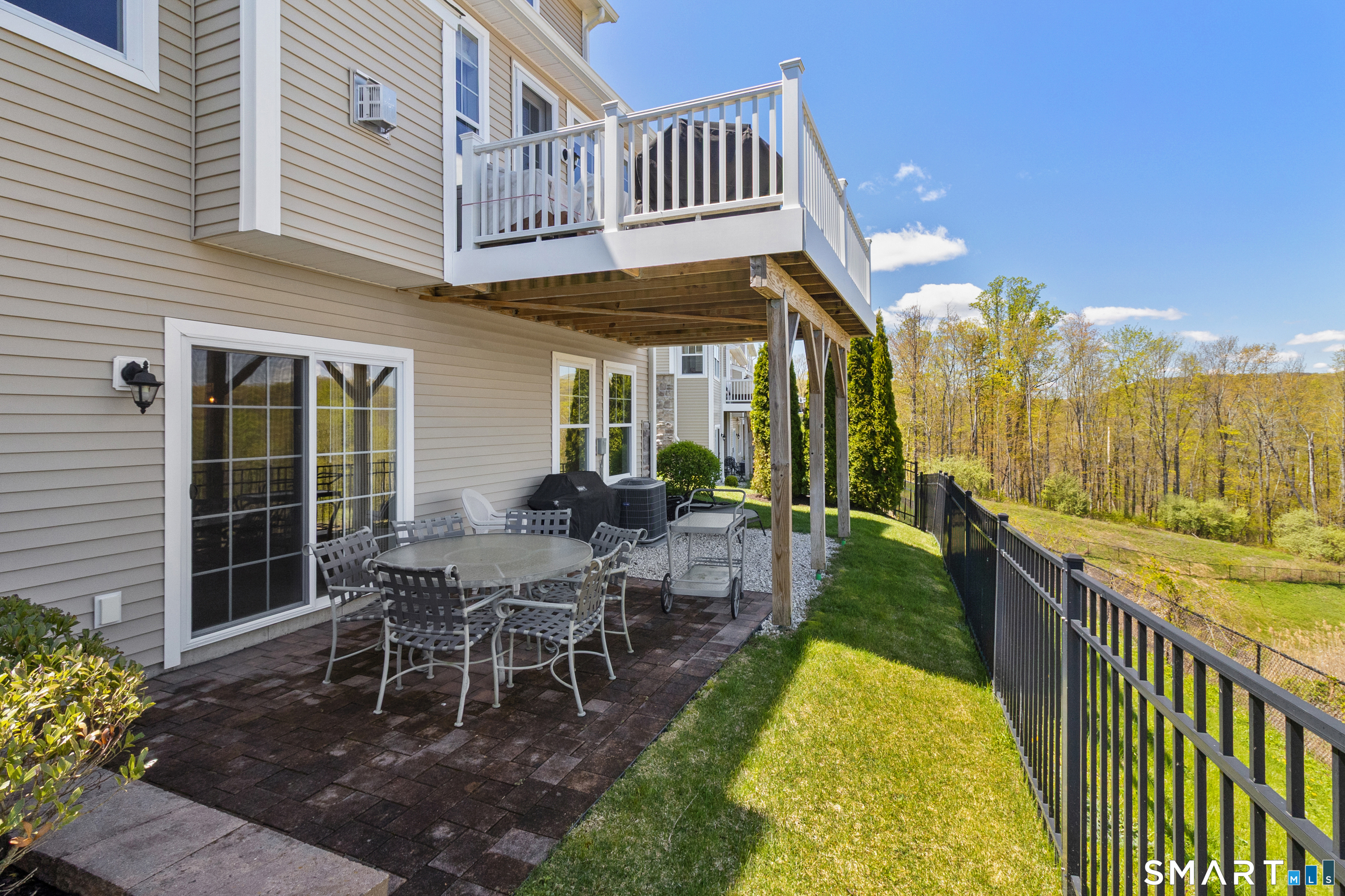79 Winding Ridge Way Danbury CT 06810