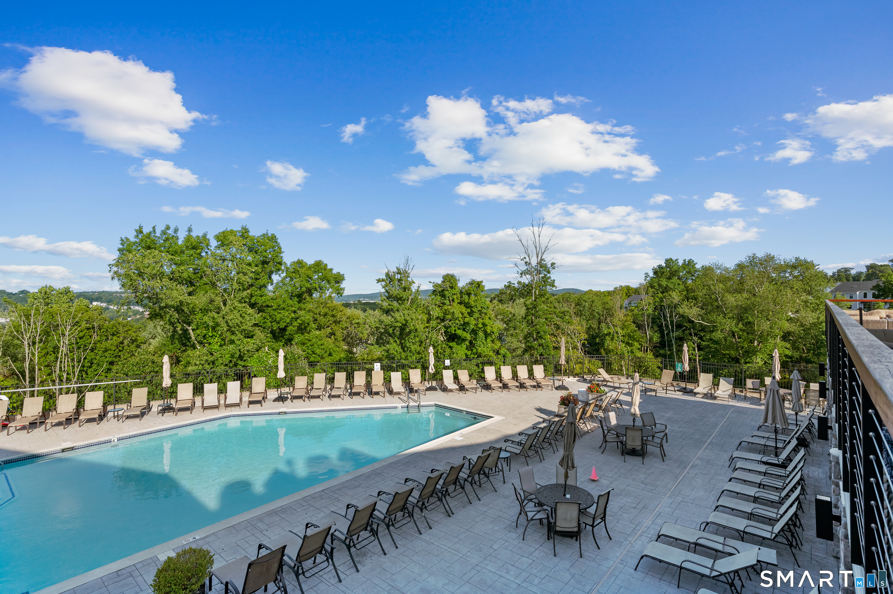 79 Winding Ridge Way Danbury CT 06810