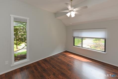65 Heritage Village Southbury CT 06488
