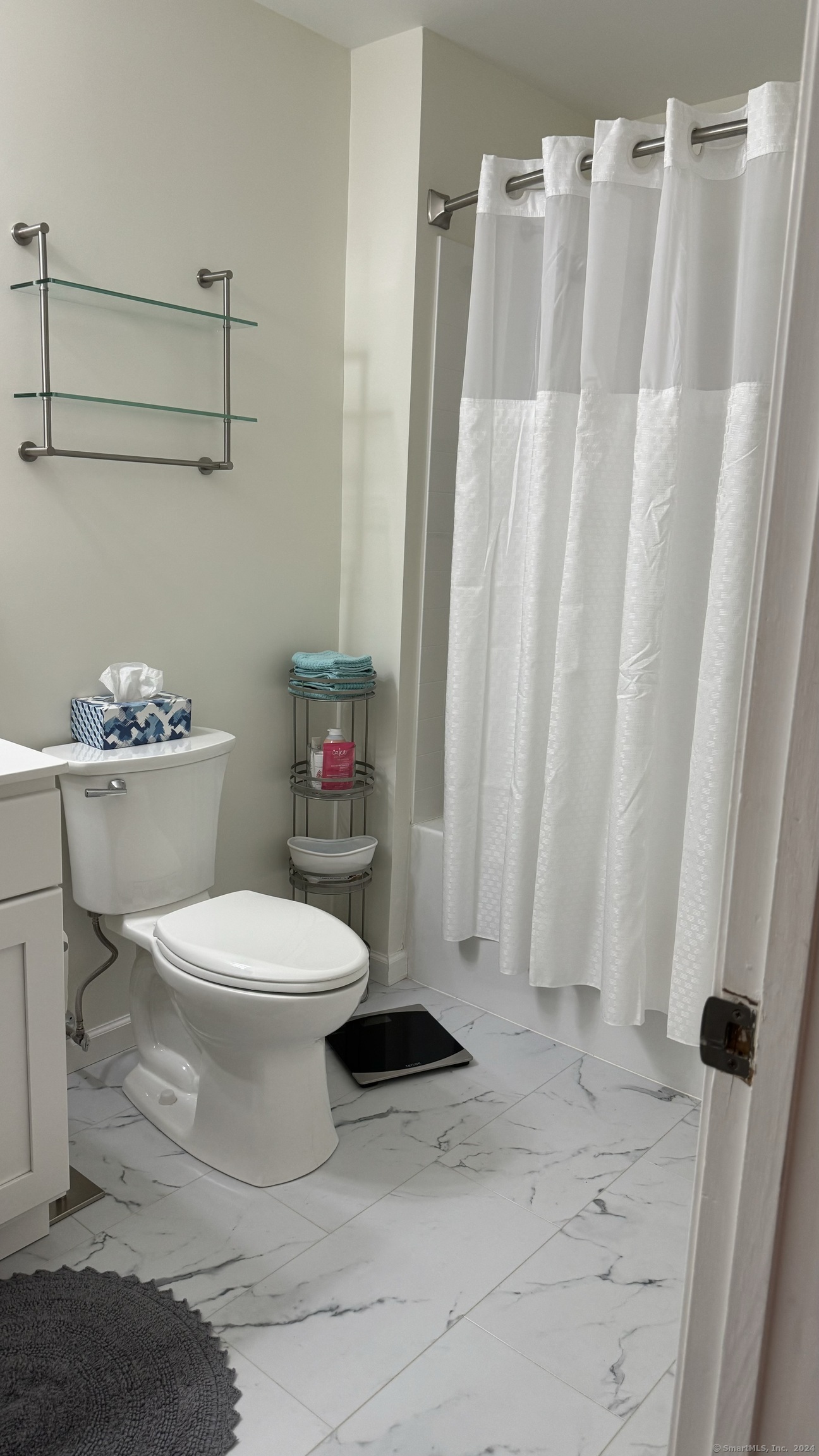 1106 Summer Hill Drive South Windsor CT 06074