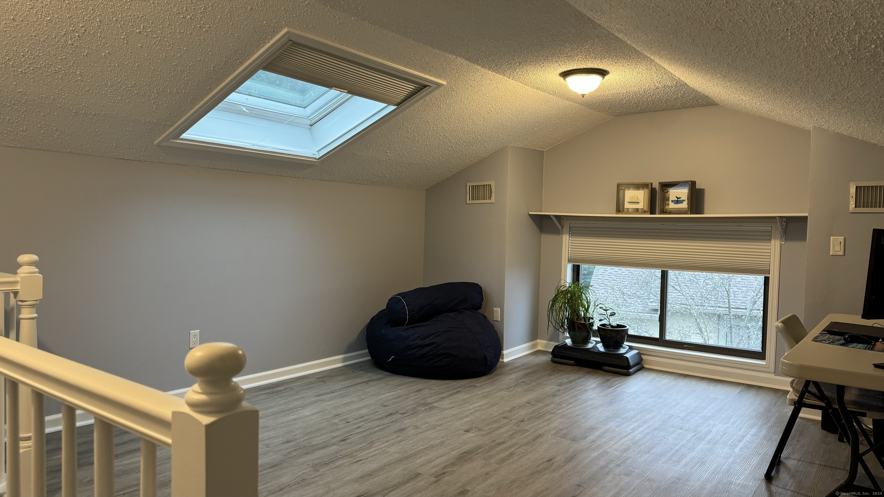 1106 Summer Hill Drive South Windsor CT 06074