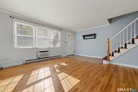 420 Robin Court Cheshire CT 06410