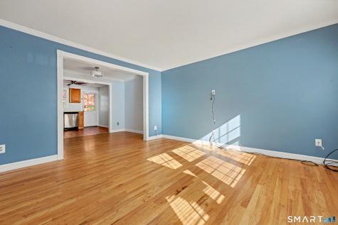 420 Robin Court Cheshire CT 06410