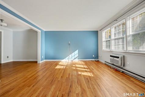 420 Robin Court Cheshire CT 06410