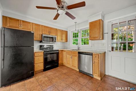 420 Robin Court Cheshire CT 06410