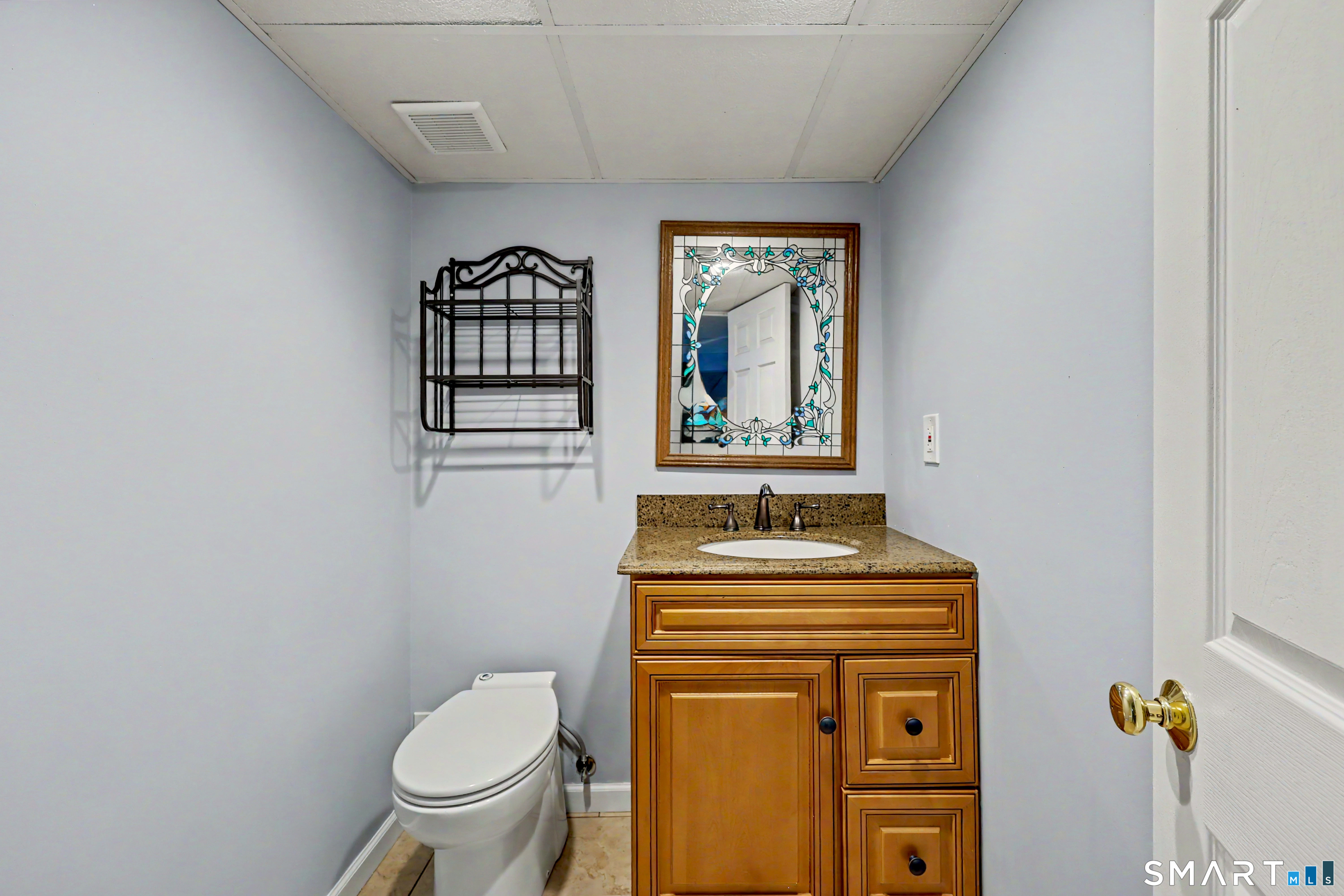 420 Robin Court Cheshire CT 06410