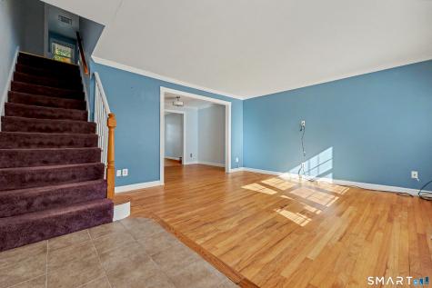 420 Robin Court Cheshire CT 06410