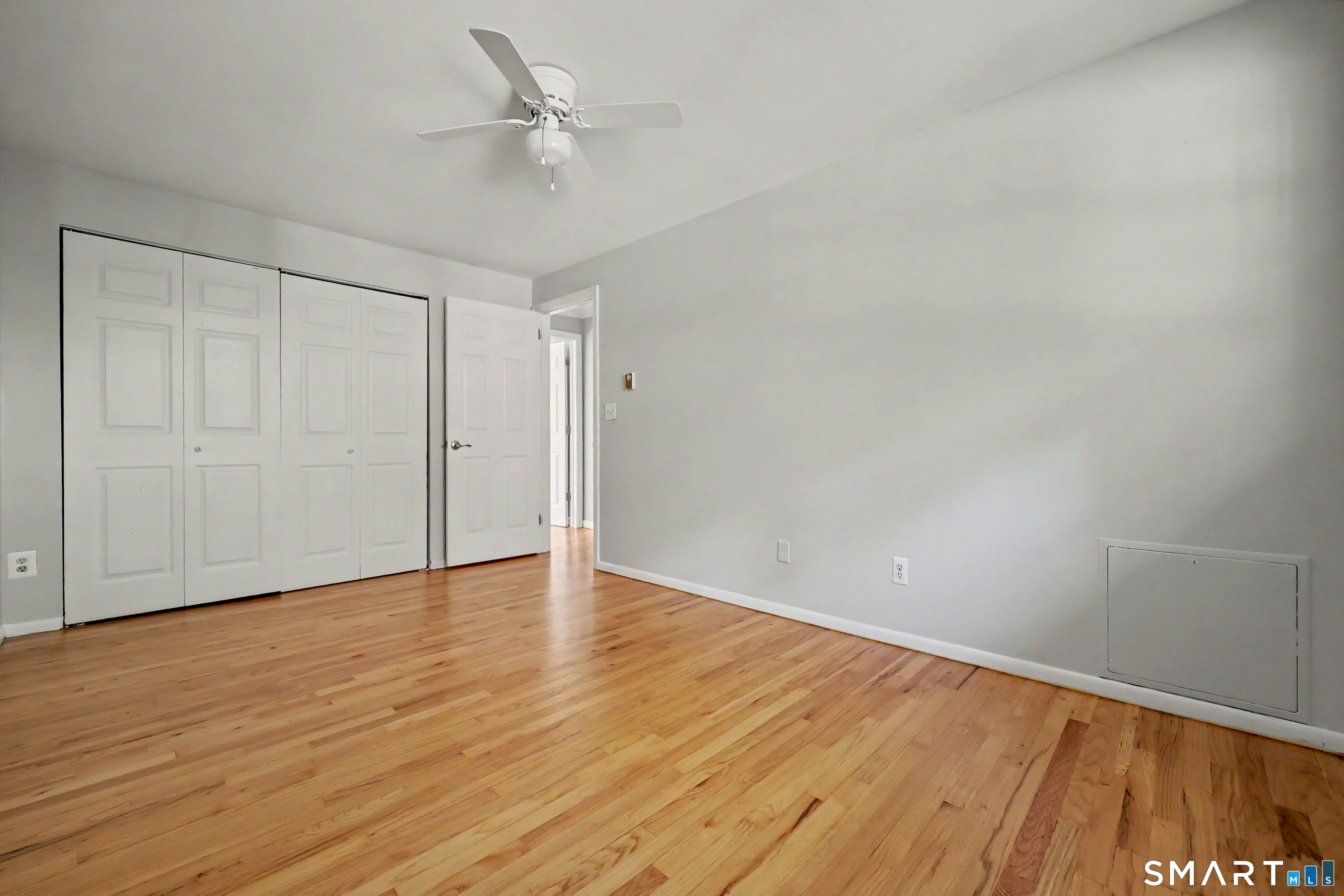 420 Robin Court Cheshire CT 06410