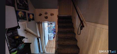 18 Allen Court Meriden CT 06450