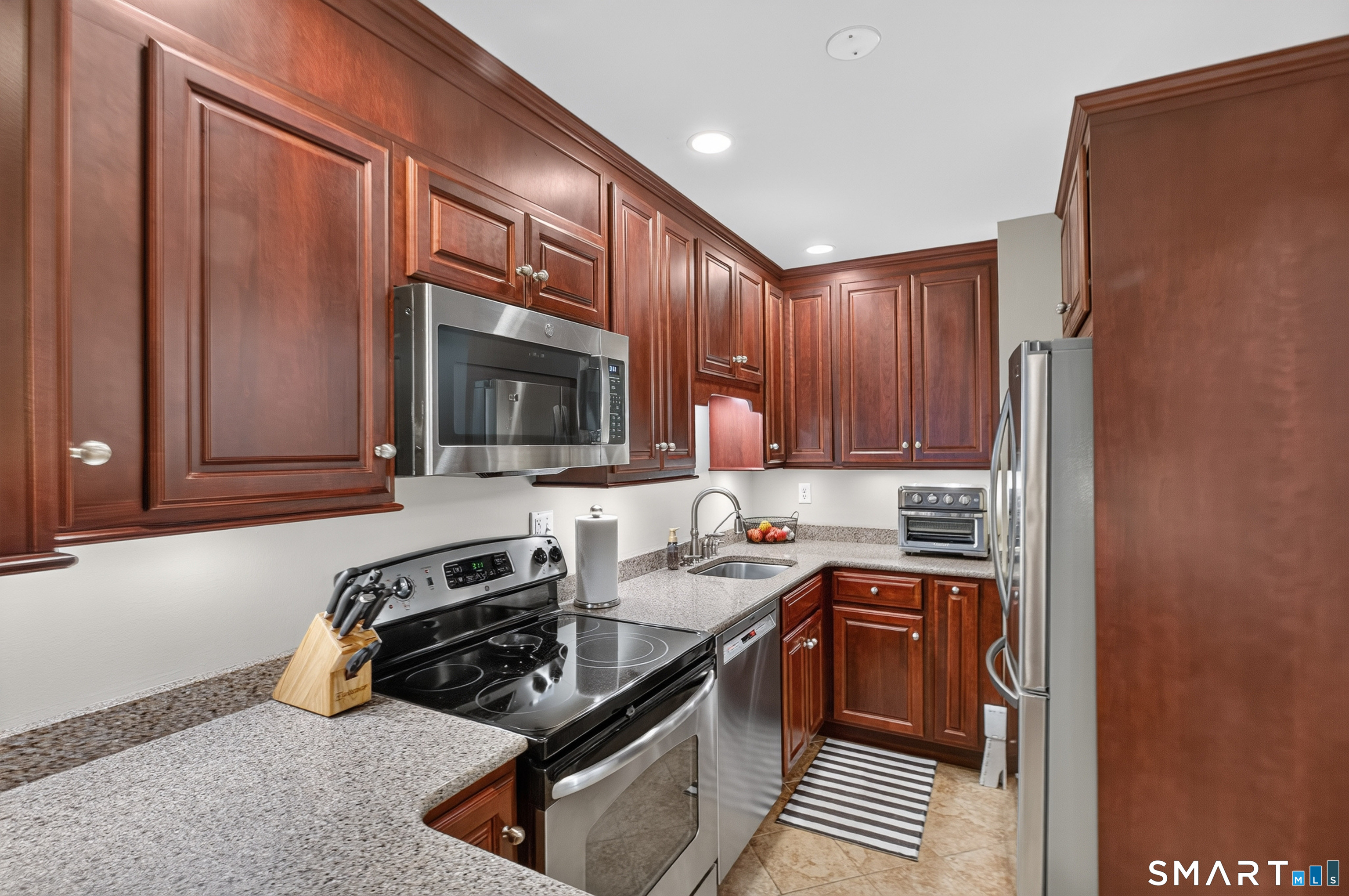 16 Rockmeadow Road Norwalk CT 06850