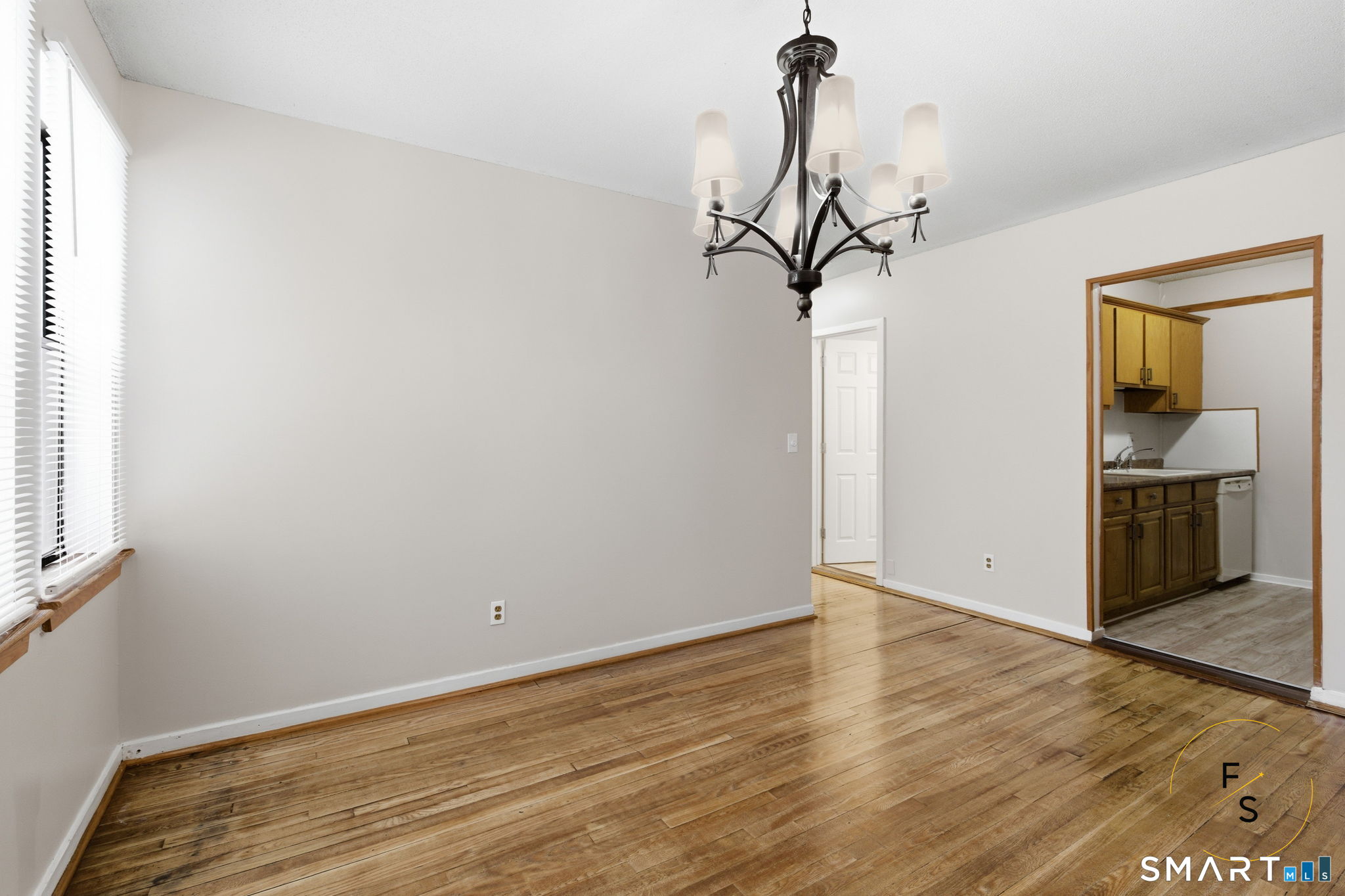 16 Townley Street Hartford CT 06105