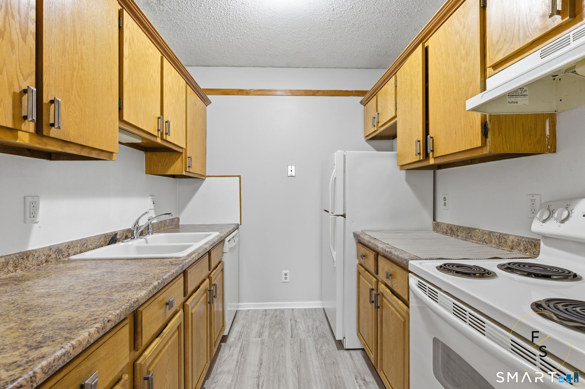 16 Townley Street Hartford CT 06105