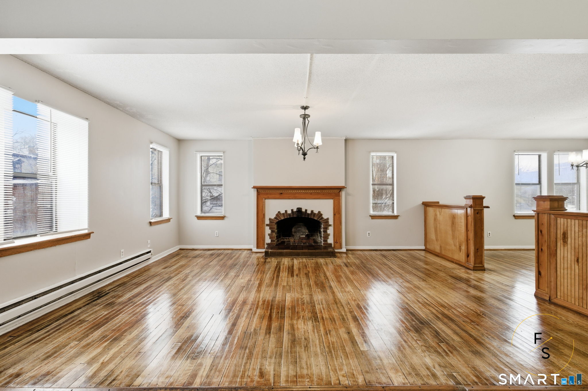 16 Townley Street Hartford CT 06105