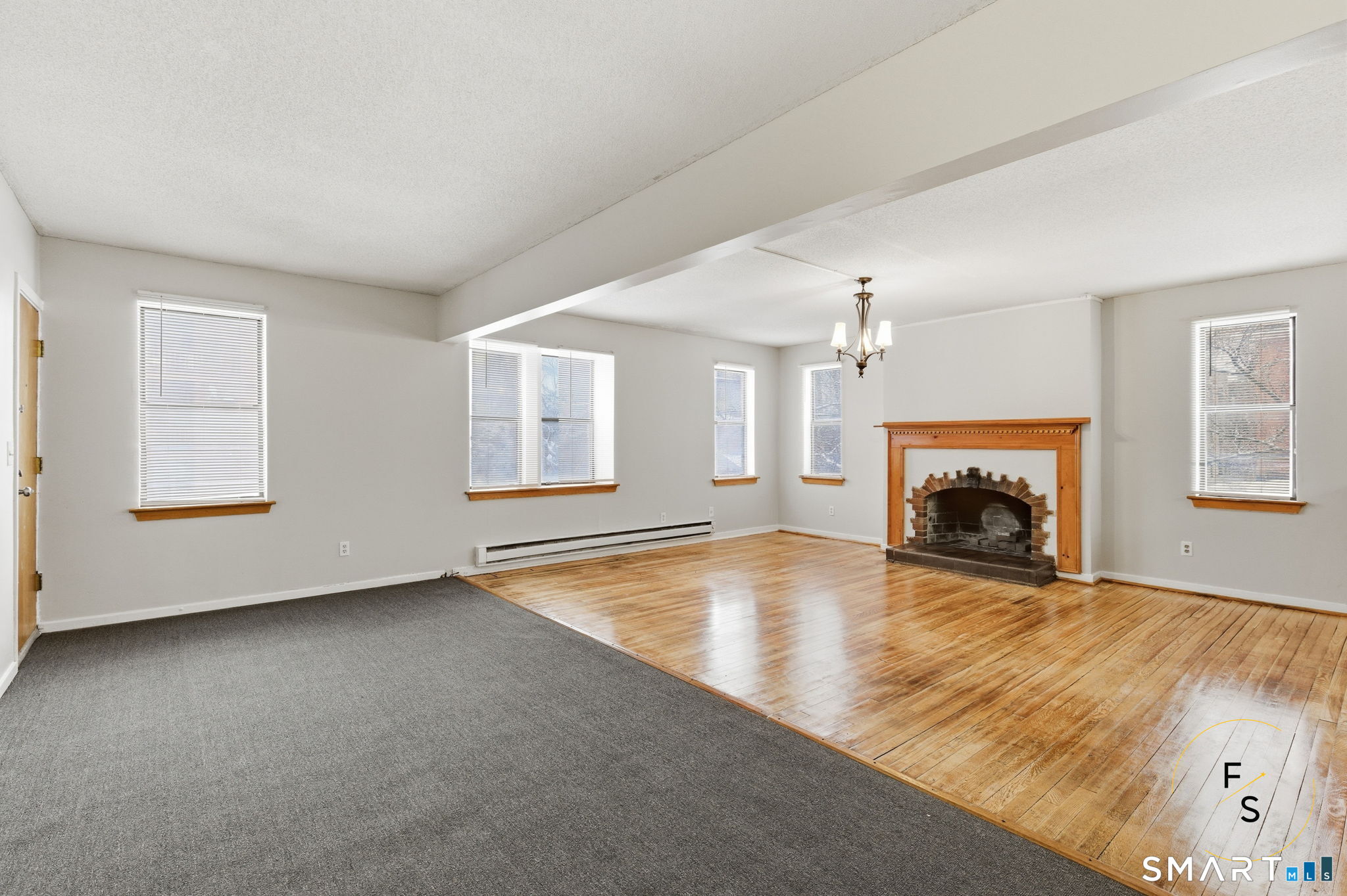 16 Townley Street Hartford CT 06105