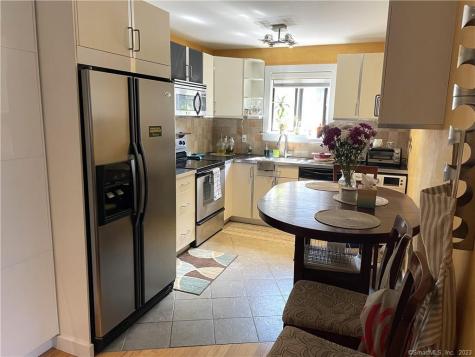 10 Arch Street Norwalk CT 06850