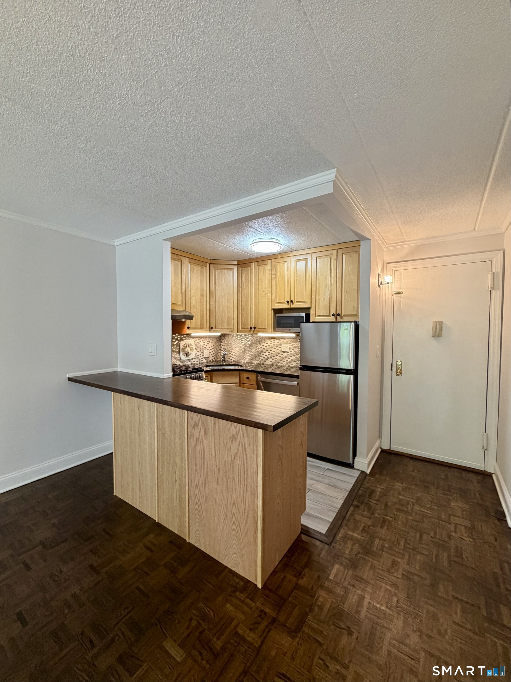 27 Northill Street Stamford CT 06907