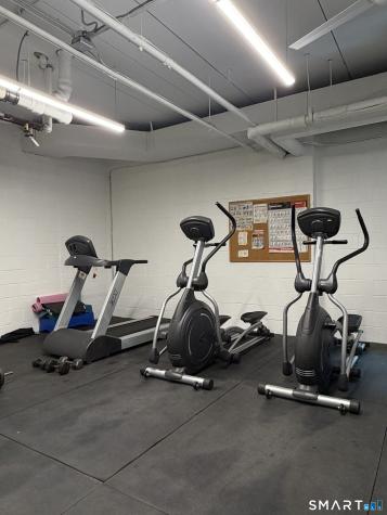 27 Northill Street Stamford CT 06907