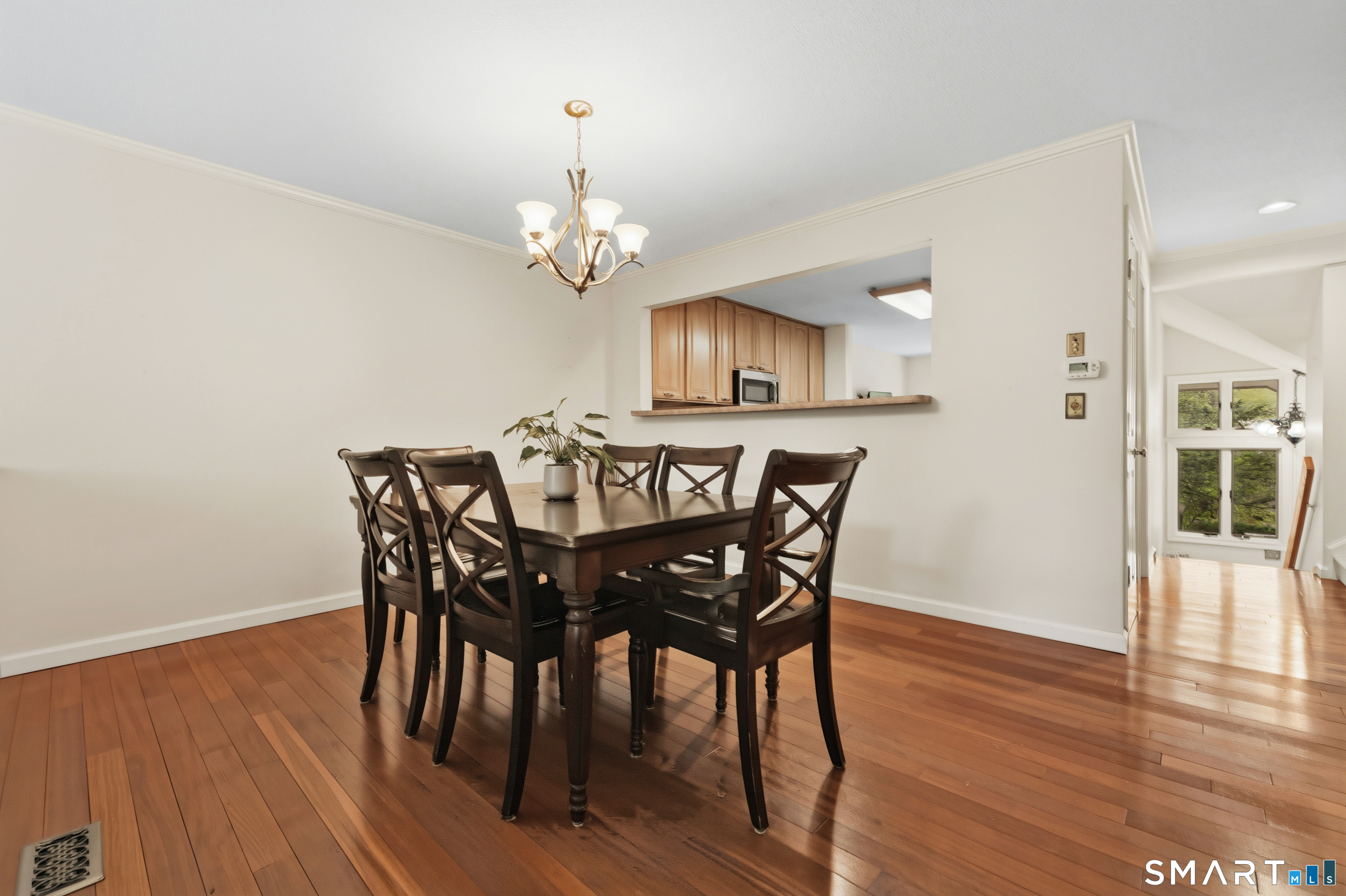 6 Stratford Park Bloomfield CT 06002
