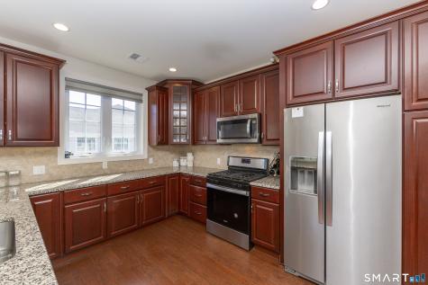 232 Brookside Court Newtown CT 06470