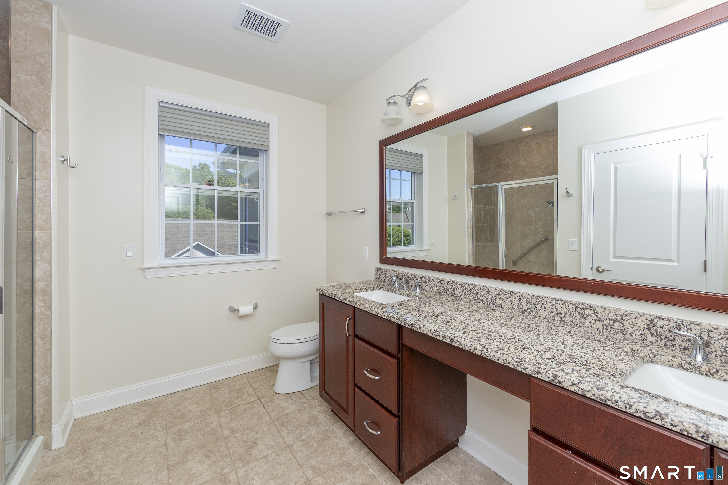 232 Brookside Court Newtown CT 06470