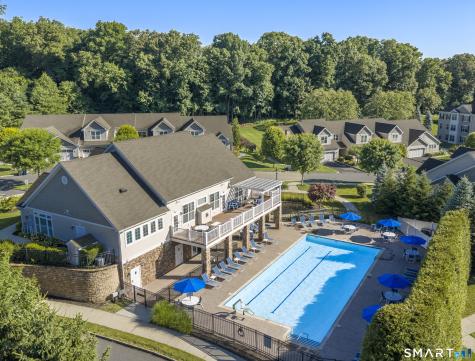 232 Brookside Court Newtown CT 06470