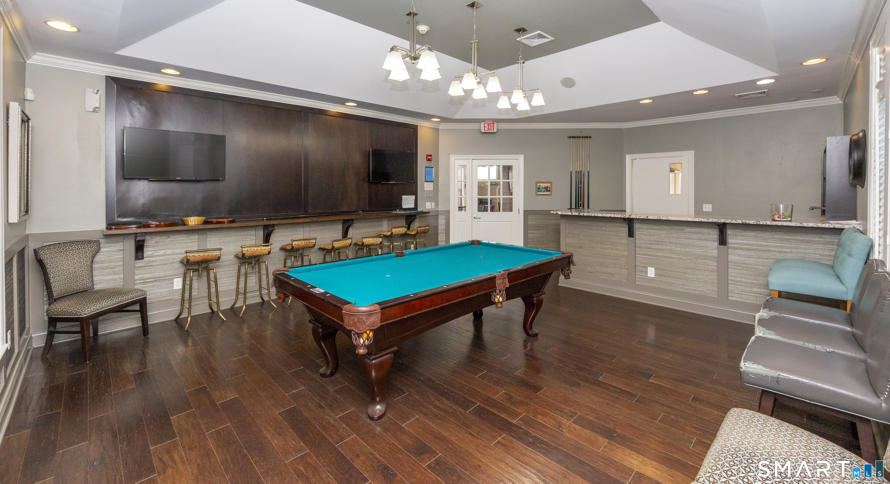 232 Brookside Court Newtown CT 06470