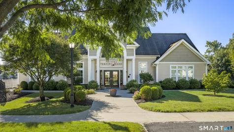 232 Brookside Court Newtown CT 06470