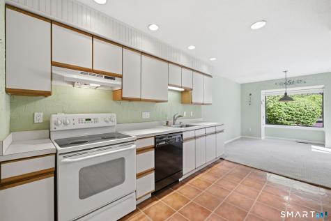 15 Thistle Way East Windsor CT 06016