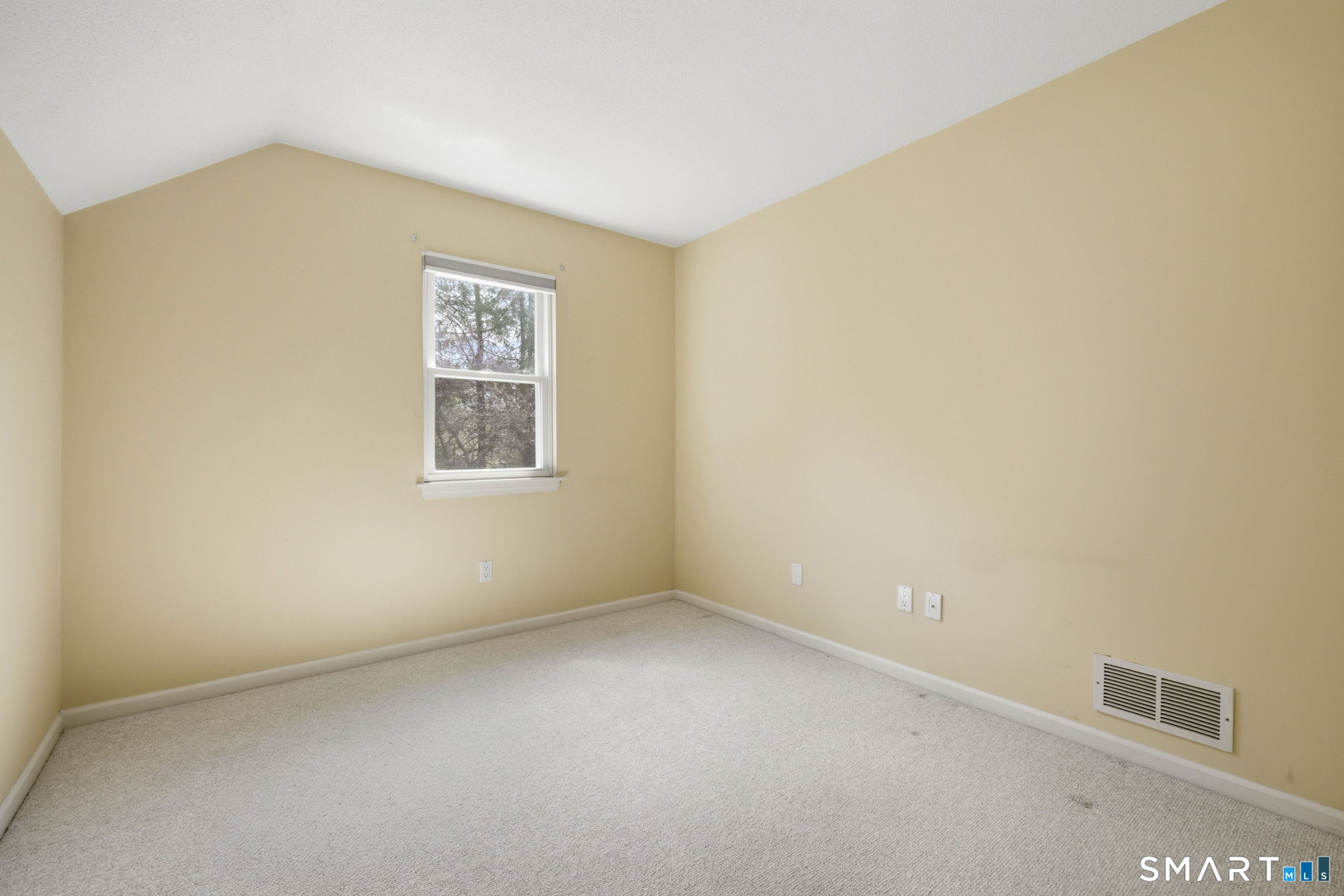 15 Thistle Way East Windsor CT 06016