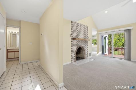 15 Thistle Way East Windsor CT 06016