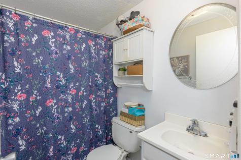 4 Evergreene Wallingford CT 06492